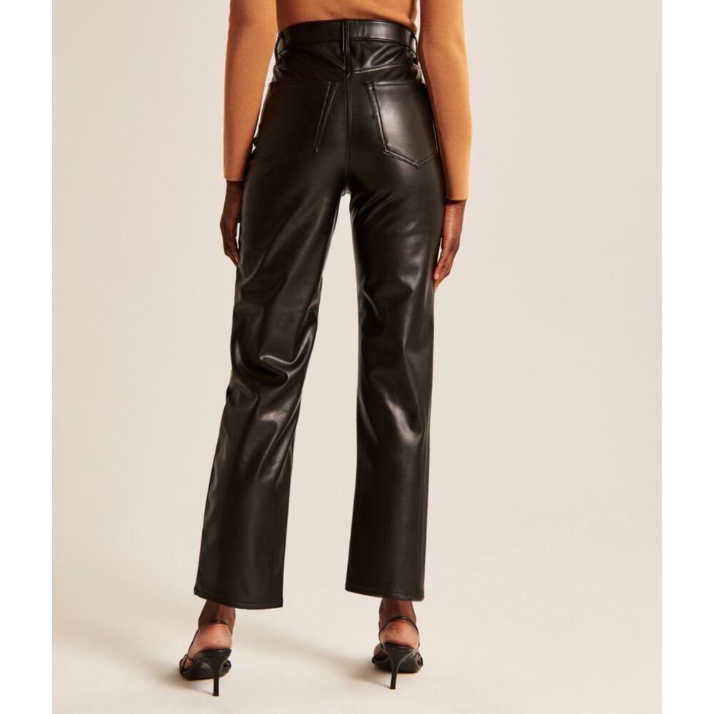 Abercrombie & Fitch Ankle Straight High Rise Vegan Leather Pants in Black 6/28 - Picture 2 of 15